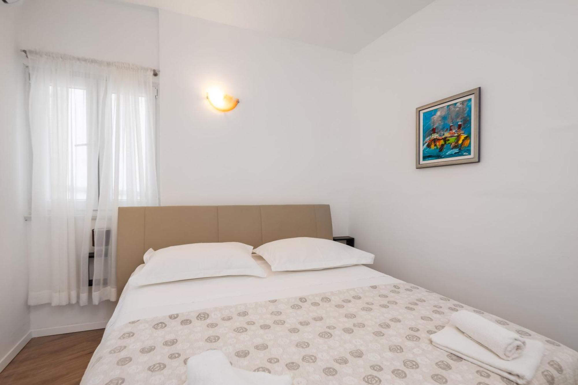 Caleta Seaview Suites II - Pool & Jacuzzi Lokva Rogoznica Dış mekan fotoğraf